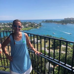 Meet your Posher, Alison